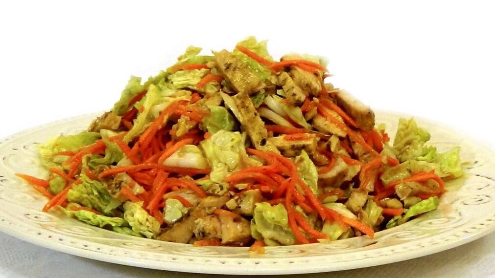 In the final phase of the stabilization of the Dukan diet, you can treat yourself to a chicken salad